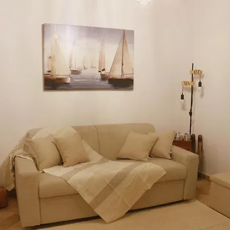 Virgilio House
