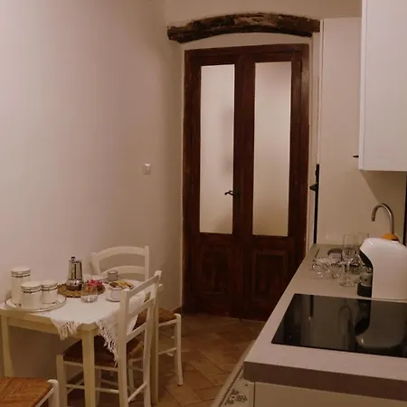 Virgilio House Apartment *