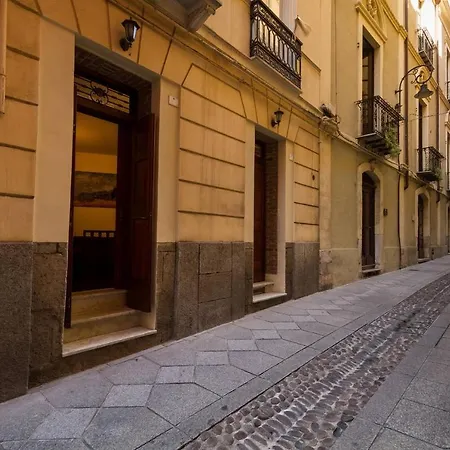 Virgilio House *