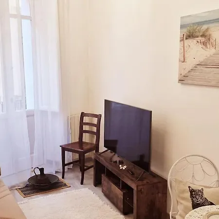 Virgilio House Apartment *