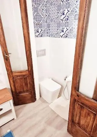 Virgilio House