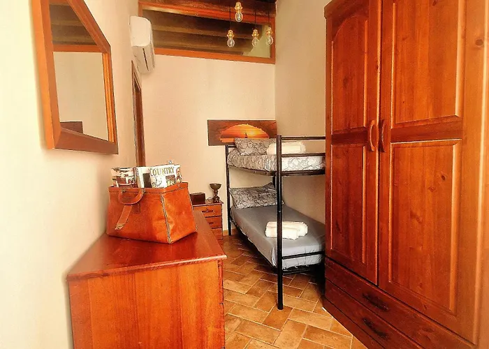 Virgilio House